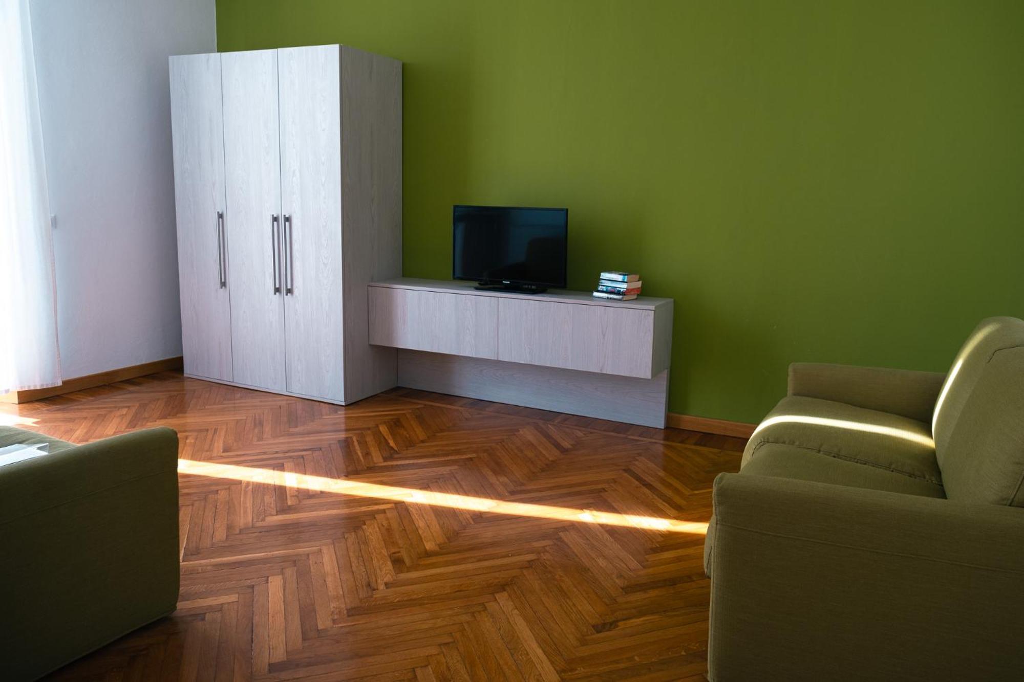 Ferienwohnung Residenza Cece' Lecco Exterior foto