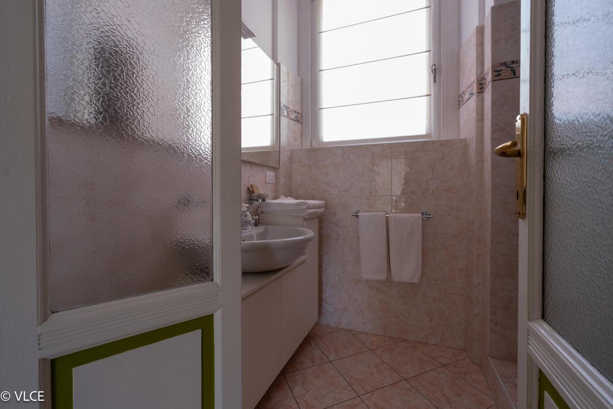 Ferienwohnung Residenza Cece' Lecco Exterior foto